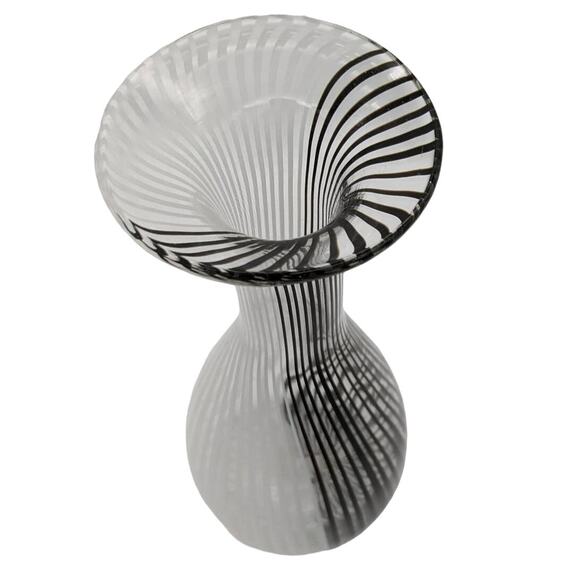 Hand Blown Filigrana Canned Glass Vase Black White Stripe Dino Martens-Like 11.5 - Picture 8 of 13